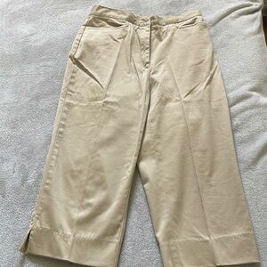 Jones Sport Tan Capris